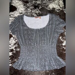 Elegant Gray Patterned Blouse